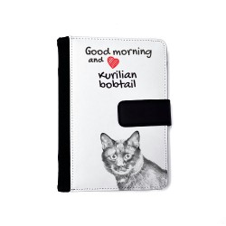 Kurilen Bobtail- Notizbuch aus Öko-Leder mit Kalender und dem Abbild von einem Katzen.