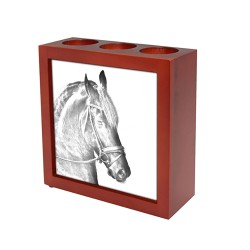 Frisone- portacandele/portapenne di legno con l’immagine di un cavallo