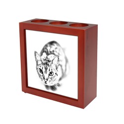 Ocicat, portacandele/portapenne di legno con l’immagine di un gatto
