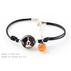Bernese Mountain Dog. Bracelet for people who love dogs. Photojewelry. Handmade.