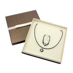 Argentine Dogo. Jewelry with box for people who love dogs. Bracelet and necklace. Photojewelry.