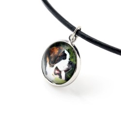 Chien du Saint-Bernard. Collier, pendentif pour les personnes qui aiment les chiens. Bijoux photo Fait main.