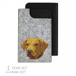 Chesapeake Bay retriever - A felt phone case with an embroidered image of a dog.