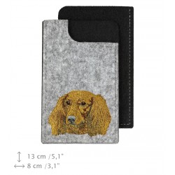 Dachshund longhaired - A felt phone case with an embroidered image of a dog.