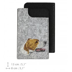 English Pointer - A felt phone case with an embroidered image of a dog.