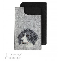 Large Münsterländer - A felt phone case with an embroidered image of a dog.