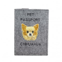 Chihuahua długowłosa - haftowany pokrowiec na paszport