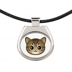 Un collar con gato. Una nueva colección con el lindo gato Art-dog