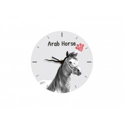 Arabe - L'horloge en MDF avec l'image d'un cheval.
