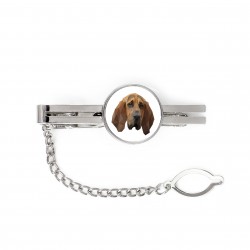 A tie tack with a Bloodhound dog. Men’s jewelry. A new collection with the geometric dog