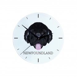 Une horloge avec un chien Terre-neuve. Une nouvelle collection avec le chien géométrique