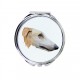 Uno specchio tascabile con un cane Borzoi. Una nuova collezione con il cane geometrico