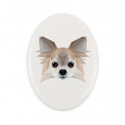 Una lapide in ceramica con un cane Chihuahua (2). Cane geometrico