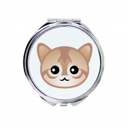 Uno specchio tascabile con un gatto del Singapura. Una nuova collezione con il simpatico gatto Art-Dog